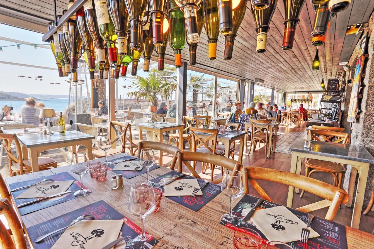 La Table De Jeanne Hotell Erquy Exteriör bild